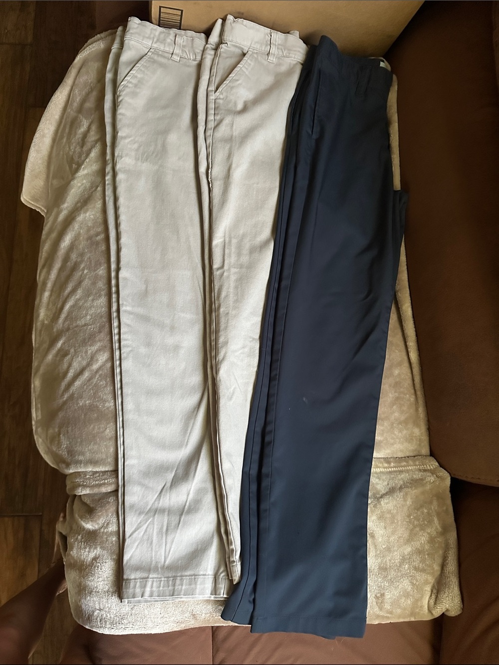 Men's Casual Chino Pants in White and Navy - Classic Everyday Comfort